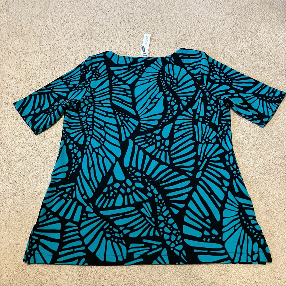 Chico's Travelers short-sleeve crewneck Green/Black pattern slinky Top Sz XL NWT - Picture 2 of 7